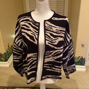 Like new Misook marble/zebra like open cardigan sweater